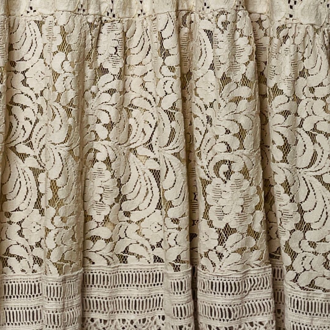 Dentelle crochet Midi Dress - Riviera Collection