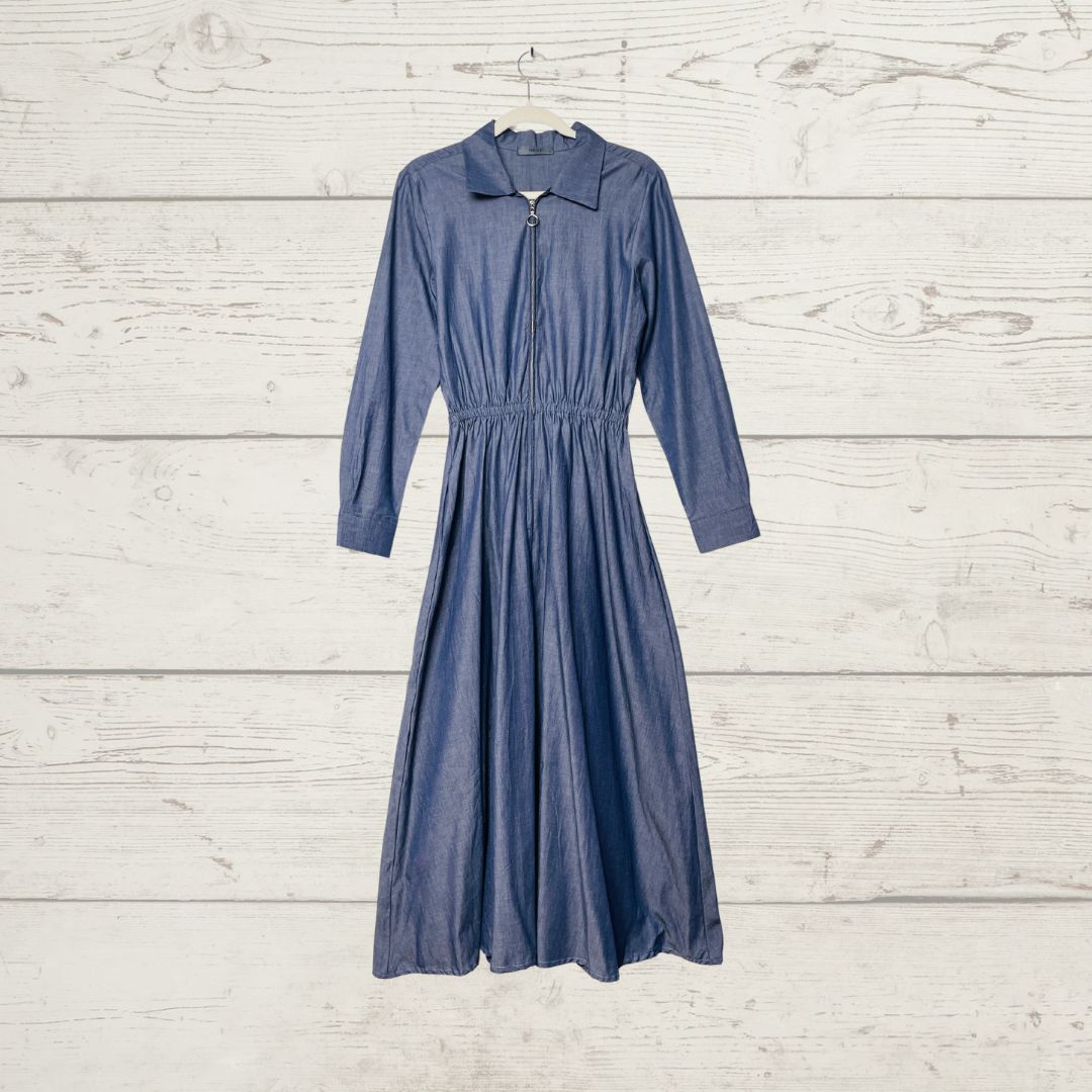Midi_Dress_Zip-Up_Lightweight_Denim-G1-2410043-ateliermodist-1_d7273587-2344-4c80-adfe-0a258c17a4d7.jpg